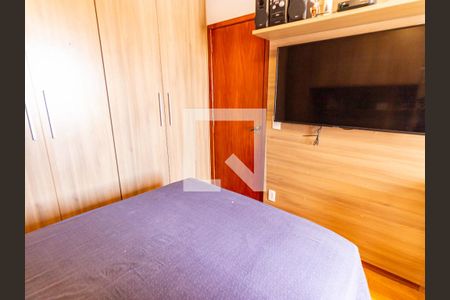 Suíte de apartamento à venda com 2 quartos, 62m² em Vila Bertioga, São Paulo