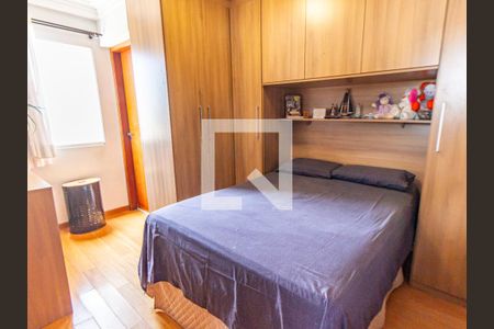 Suíte de apartamento à venda com 2 quartos, 62m² em Vila Bertioga, São Paulo