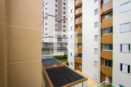 Apartamento à venda com 93m², 2 quartos e 1 vagaVista da sala