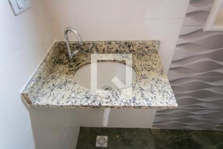 Apartamento à venda com 77m², 2 quartos e 1 vagaBanheiro social