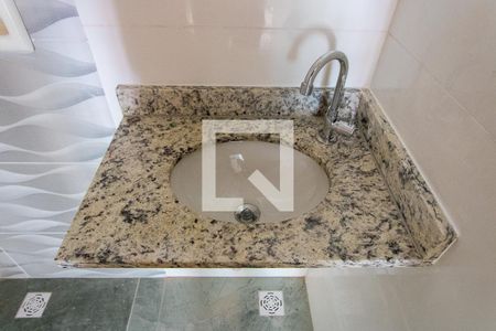 Apartamento à venda com 76m², 2 quartos e 1 vagaBanheiro social