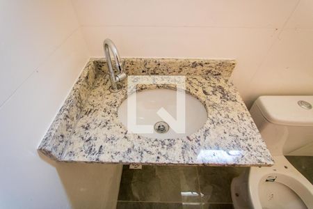 Banheiro do Quarto 1 - Suíte de apartamento à venda com 2 quartos, 45m² em Vila Pires, Santo André