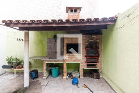 Casa à venda com 220m², 3 quartos e 3 vagasChurrasqueira