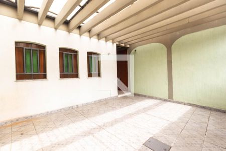 Casa à venda com 220m², 3 quartos e 3 vagasGaragem