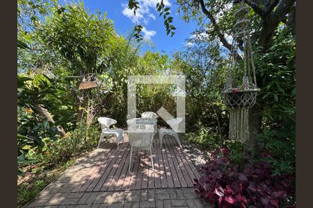 Casa à venda com 860m², 4 quartos e 7 vagas Casa à venda com 860m², 4 quartos e 7 vagasÁrea comum