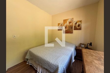 Casa à venda com 860m², 4 quartos e 7 vagas Casa à venda com 860m², 4 quartos e 7 vagasQuarto 1