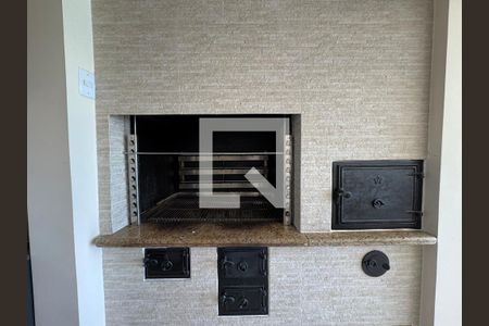 Casa à venda com 860m², 4 quartos e 7 vagas Casa à venda com 860m², 4 quartos e 7 vagasEspaço Gourmet