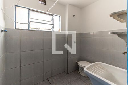 Apartamento à venda com 42m², 1 quarto e sem vagaBanheiro e área de serviço