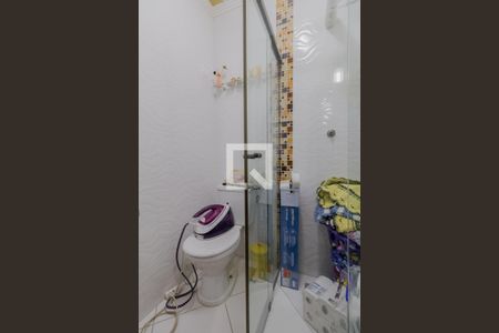 Casa de condomínio à venda com 95m², 3 quartos e 2 vagasBanheiro