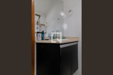 Casa de condomínio à venda com 95m², 3 quartos e 2 vagasBanheiro Suíte