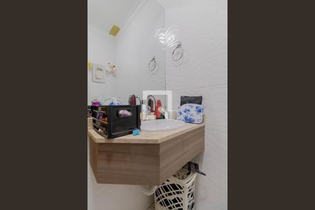 Casa de condomínio à venda com 95m², 3 quartos e 2 vagasBanheiro