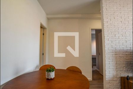 Sala de apartamento à venda com 2 quartos, 61m² em Vila Apiai, Santo André