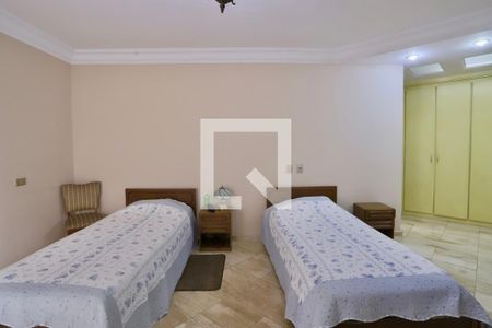 Apartamento à venda com 289m², 4 quartos e 4 vagas Apartamento à venda com 289m², 4 quartos e 4 vagasQuarto 01