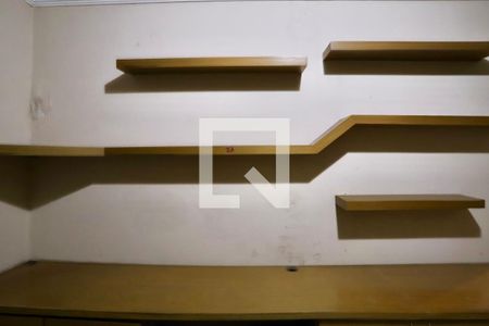 Apartamento à venda com 289m², 4 quartos e 4 vagas Apartamento à venda com 289m², 4 quartos e 4 vagasQuarto 03