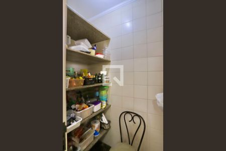 Apartamento à venda com 289m², 4 quartos e 4 vagas Apartamento à venda com 289m², 4 quartos e 4 vagasDespensa