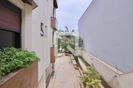 Apartamento à venda com 289m², 4 quartos e 4 vagas Apartamento à venda com 289m², 4 quartos e 4 vagasQuarto 01