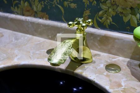 Apartamento à venda com 289m², 4 quartos e 4 vagas Apartamento à venda com 289m², 4 quartos e 4 vagasQuarto 04