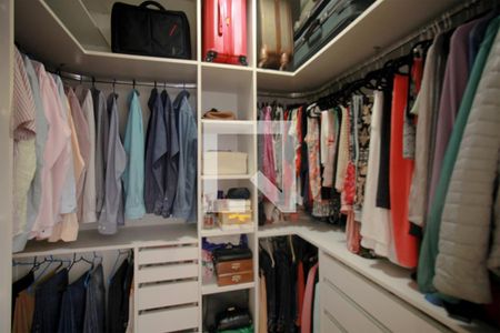 Apartamento à venda com 180m², 4 quartos e 4 vagasQuarto 01