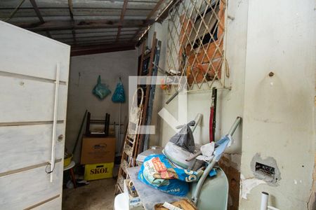 Casa à venda com 300m², 3 quartos e 2 vagas Casa à venda com 300m², 3 quartos e 2 vagasÁrea de Serviço