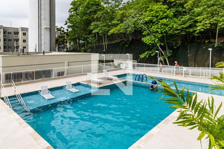 Apartamento para alugar com 44m², 2 quartos e 1 vagaÁrea comum - Piscina