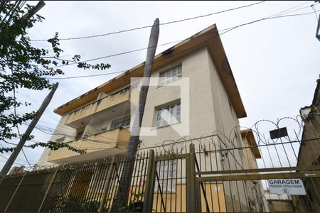 Apartamento à venda com 100m², 2 quartos e 1 vagaFachada