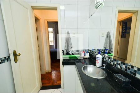 Apartamento à venda com 100m², 2 quartos e 1 vagaBanheiro suite