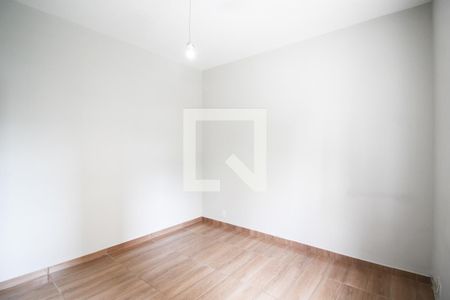 Casa para alugar com 100m², 2 quartos e 2 vagasQuarto 2