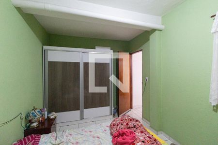 Casa à venda com 225m², 4 quartos e 2 vagas Casa à venda com 225m², 4 quartos e 2 vagasQuarto Casa 2