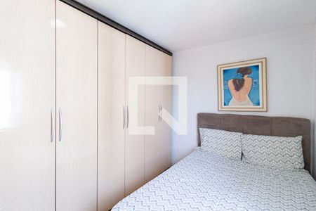 Casa à venda com 225m², 4 quartos e 2 vagas Casa à venda com 225m², 4 quartos e 2 vagasQuarto 3