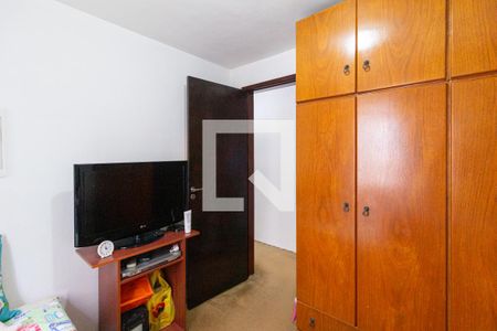 Casa à venda com 225m², 4 quartos e 2 vagas Casa à venda com 225m², 4 quartos e 2 vagasQuarto 2