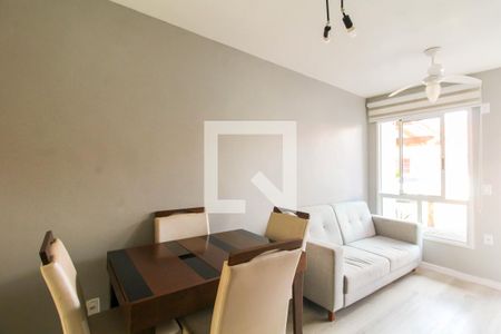 Sala de casa de condomínio à venda com 2 quartos, 57m² em Olaria, Canoas