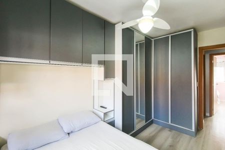 Quarto 1 de casa de condomínio à venda com 2 quartos, 57m² em Olaria, Canoas