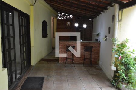 Casa à venda com 300m², 3 quartos e 1 vagaChurrasqueira