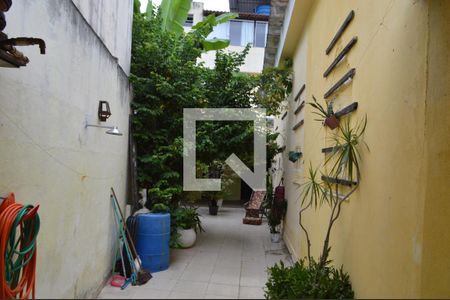 Casa à venda com 300m², 3 quartos e 1 vagaGaragem