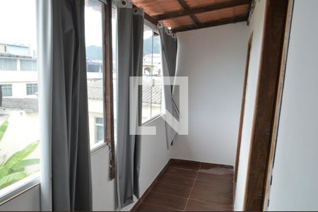 Casa à venda com 300m², 3 quartos e 1 vagaVaranda