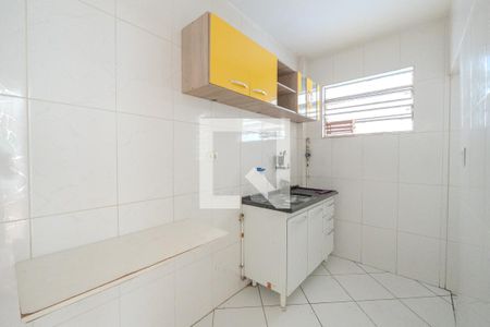 Cozinha de apartamento para alugar com 1 quarto, 40m² em Bela Vista, São Paulo