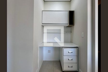 Sala de apartamento para alugar com 3 quartos, 117m² em Santo Amaro, São Paulo