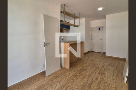 sala de apartamento para alugar com 2 quartos, 48m² em Recreio dos Bandeirantes, Rio de Janeiro