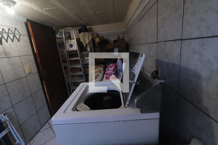 Casa à venda com 132m², 3 quartos e 5 vagasLavanderia