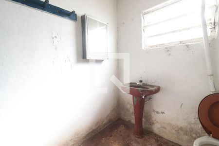 Casa à venda com 132m², 3 quartos e 5 vagaspredio comercial 2