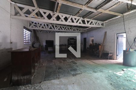 Casa à venda com 132m², 3 quartos e 5 vagaspredio comercial 2