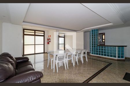 Apartamento à venda com 75m², 2 quartos e 2 vagasSalão de Festas