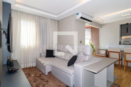 Sala de Estar de apartamento à venda com 2 quartos, 75m² em Vila Bertioga, São Paulo