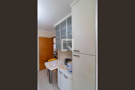 Apartamento à venda com 67m², 2 quartos e 1 vagaCozinha