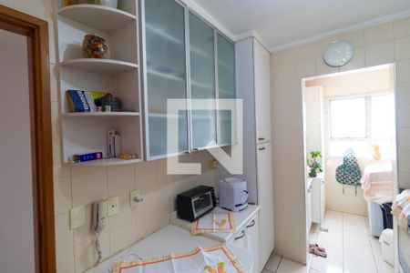 Apartamento à venda com 67m², 2 quartos e 1 vagaCozinha