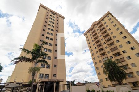 Apartamento à venda com 67m², 2 quartos e 1 vagaFachada