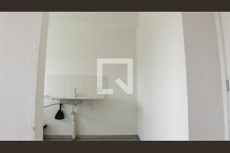 Apartamento à venda com 40m², 2 quartos e sem vaga Apartamento à venda com 40m², 2 quartos e sem vagaCozinha e Área de Serviço