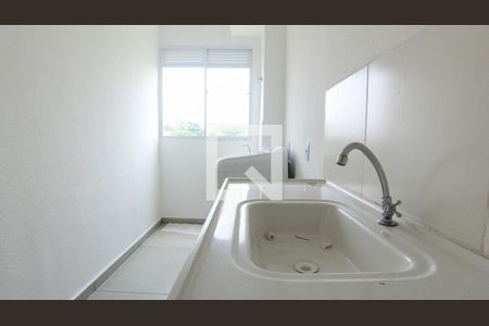 Apartamento à venda com 40m², 2 quartos e sem vaga Apartamento à venda com 40m², 2 quartos e sem vagaCozinha e Área de Serviço