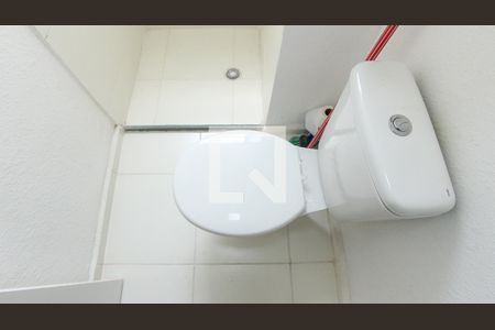 Apartamento à venda com 40m², 2 quartos e sem vaga Apartamento à venda com 40m², 2 quartos e sem vagaBanheiro
