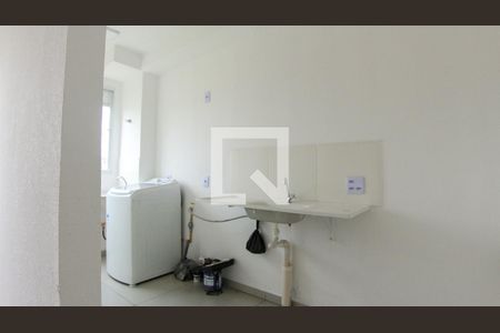Apartamento à venda com 40m², 2 quartos e sem vaga Apartamento à venda com 40m², 2 quartos e sem vagaCozinha e Área de Serviço